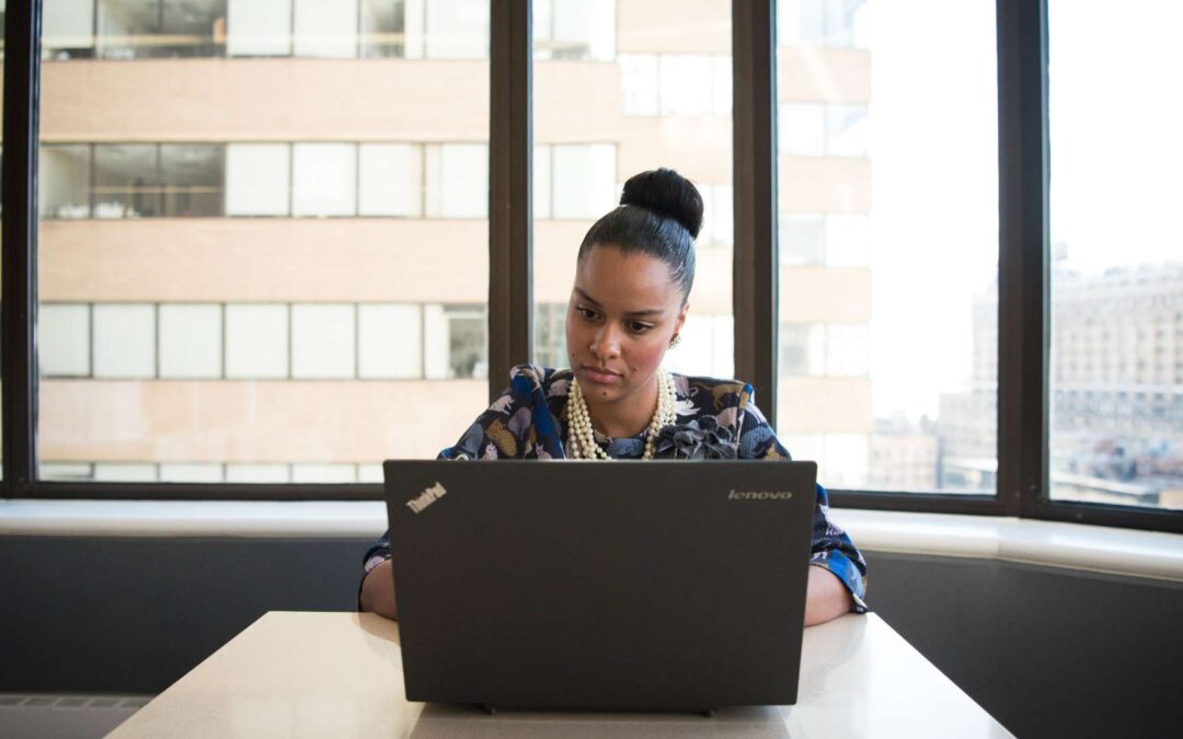 Test du Lenovo ThinkPad X1 Carbon : L&rsquo;ordinateur portable idéal pour les professionnels ?
